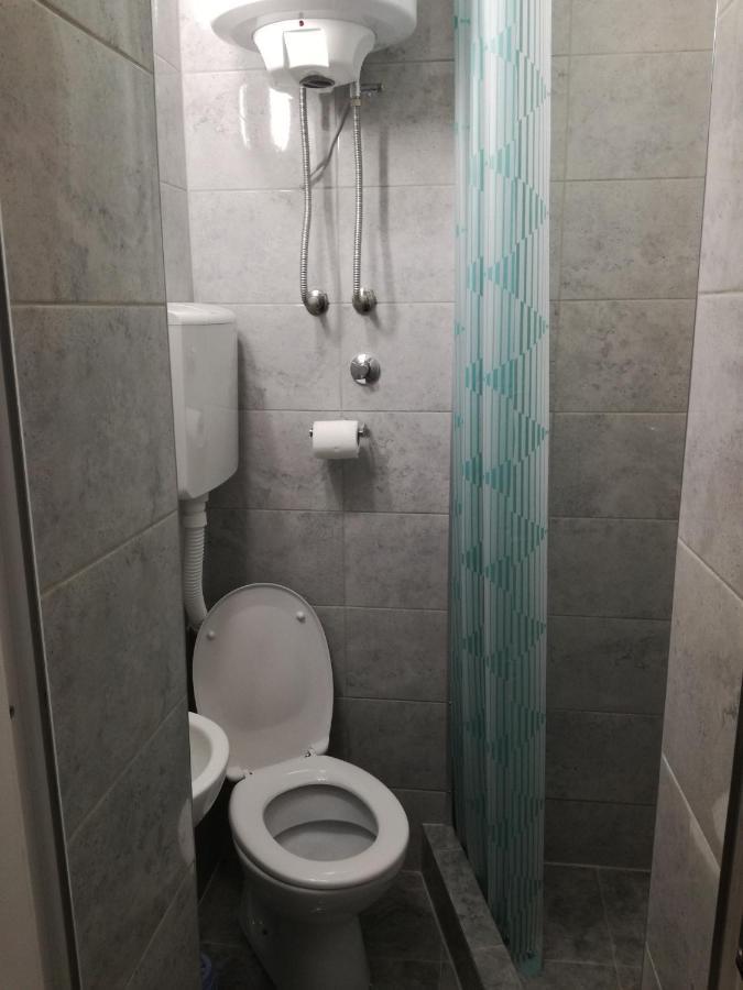 Mini Studio - One Traveler Apartman Belgrád Kültér fotó